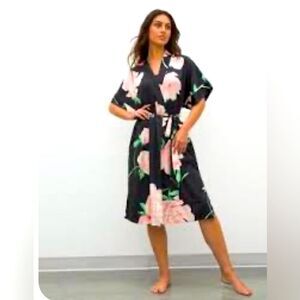 Soma Sensual Satin Black Floral Kimono Robe S/M